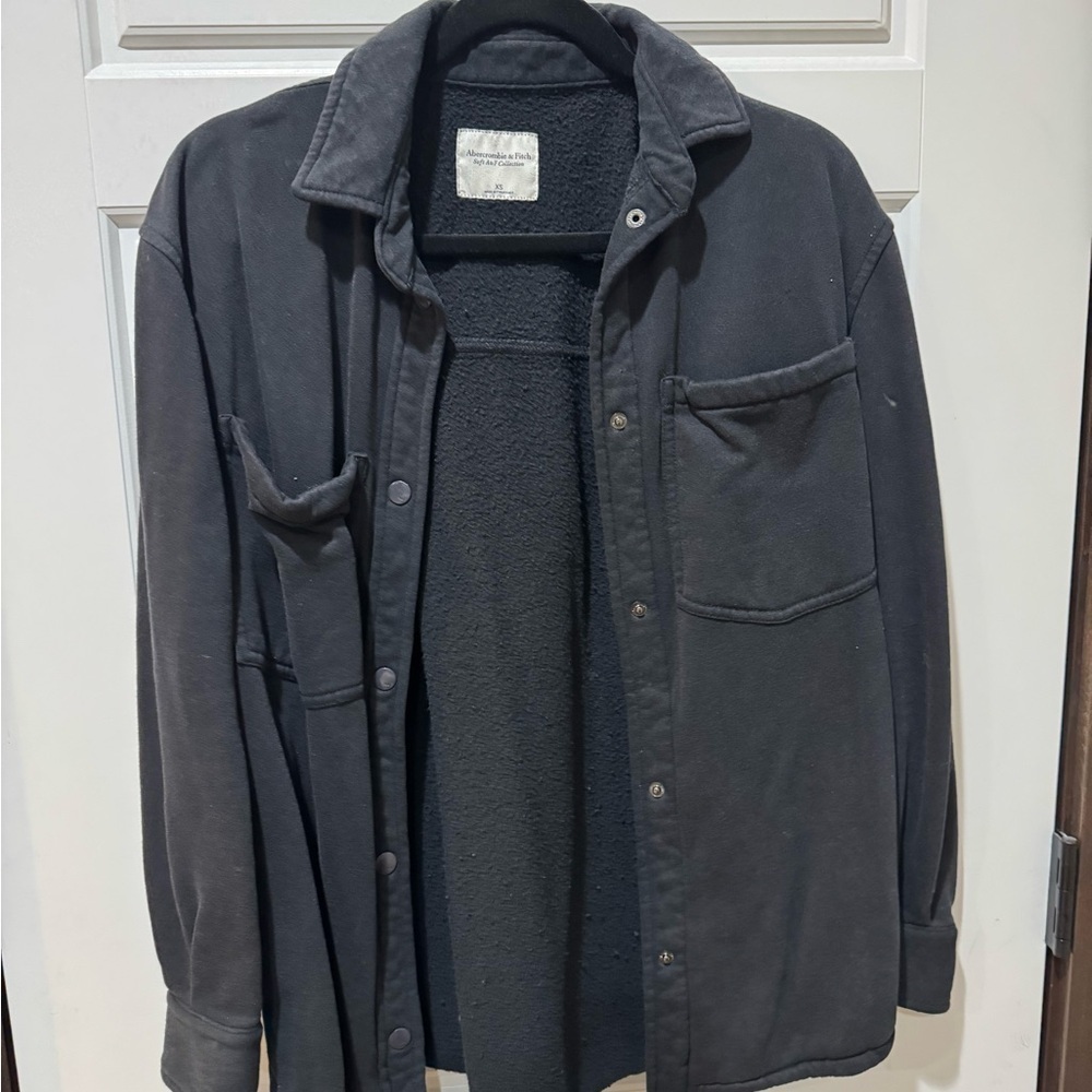 Women’s button up